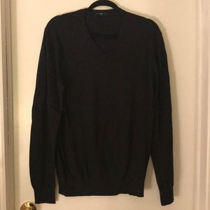 Gap v neck long sleeve sweater